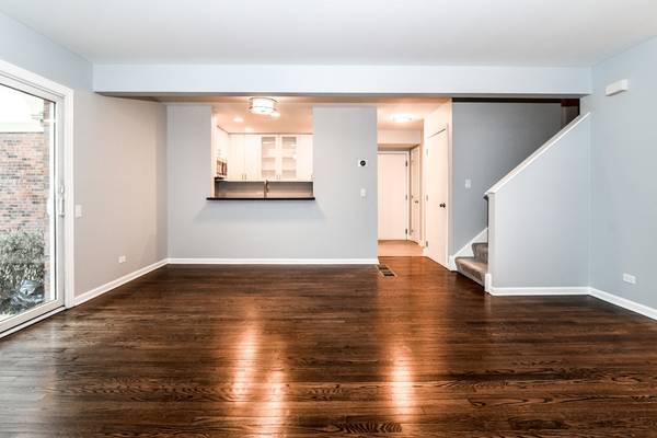 804 E Hillside AVE #804, Barrington, IL 60010