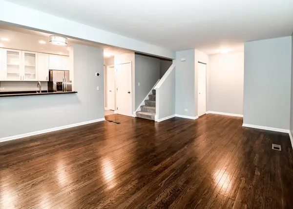 804 E Hillside AVE #804, Barrington, IL 60010