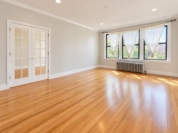 5461 S Everett AVE #3A, Chicago, IL 60615