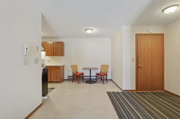3125 Cory LN #208, Hastings, MN 55033