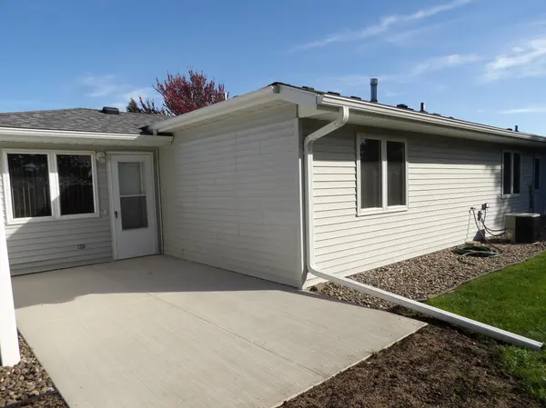 2004 16th ST SW, Austin, MN 55912