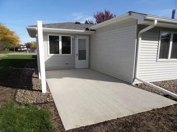 2004 16th ST SW, Austin, MN 55912