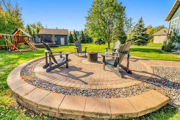 5888 26th ST S, Fargo, ND 58104