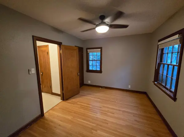 1109 3rd ST NW, Austin, MN 55912