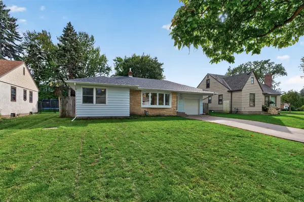 790 Nevada AVE E, Saint Paul, MN 55106