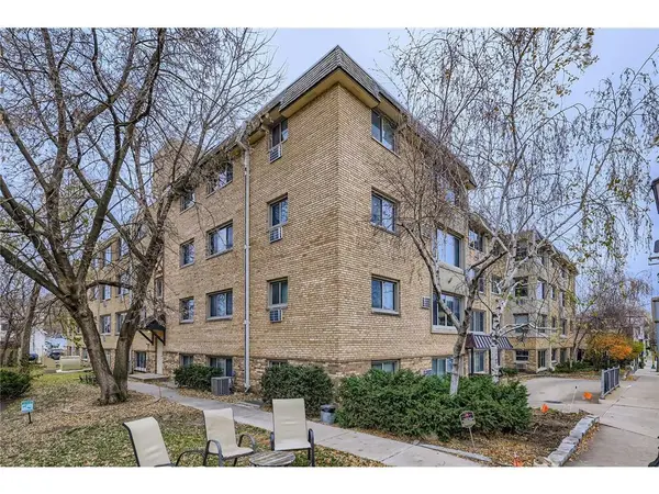 2727 W 43rd ST #402, Minneapolis, MN 55410