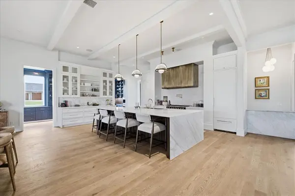 20886 Alba CT, Edmond, OK 73012