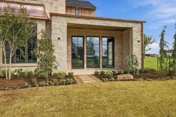 20886 Alba CT, Edmond, OK 73012