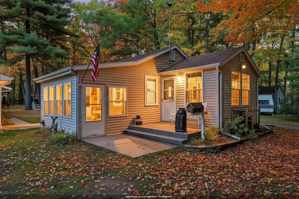 N7805 NOQUEBAY RD, Crivitz, WI 54114