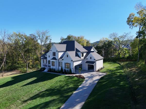 9906 Amarosa Court, Brentwood, TN 37027