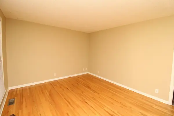 339 Clearview Dr, Clarksville, TN 37043