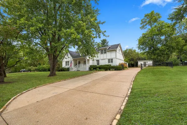 200 Leake Ave, Nashville, TN 37205