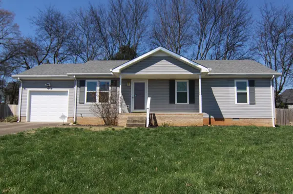 2424 Sphinx Ct, Clarksville, TN 37042
