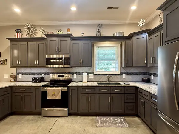 288 Curtis Ln, Dunmor, KY 42339