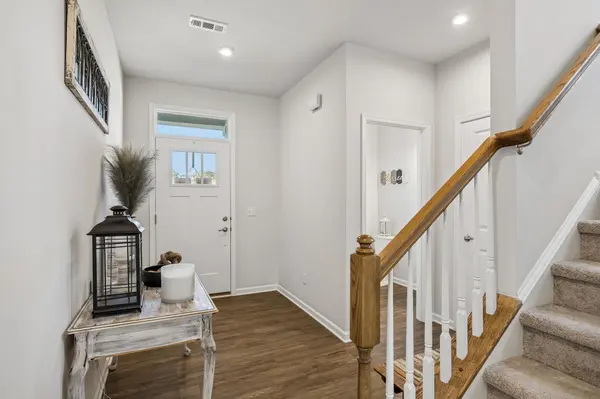 2572 Grove Park Way, Columbia, TN 38401
