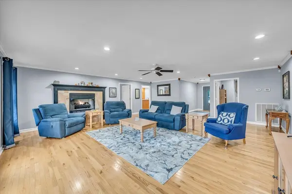 2343 Davenport Rd, Tullahoma, TN 37388