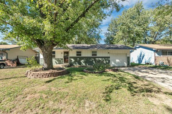 1325 N Anna, Wichita, KS 67212