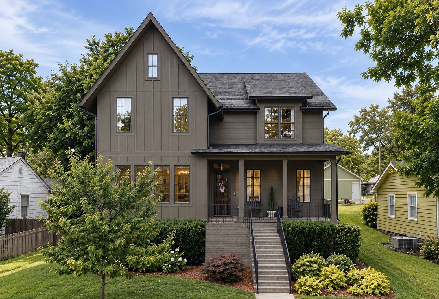 122 38th Ave #N, Nashville, TN 37209