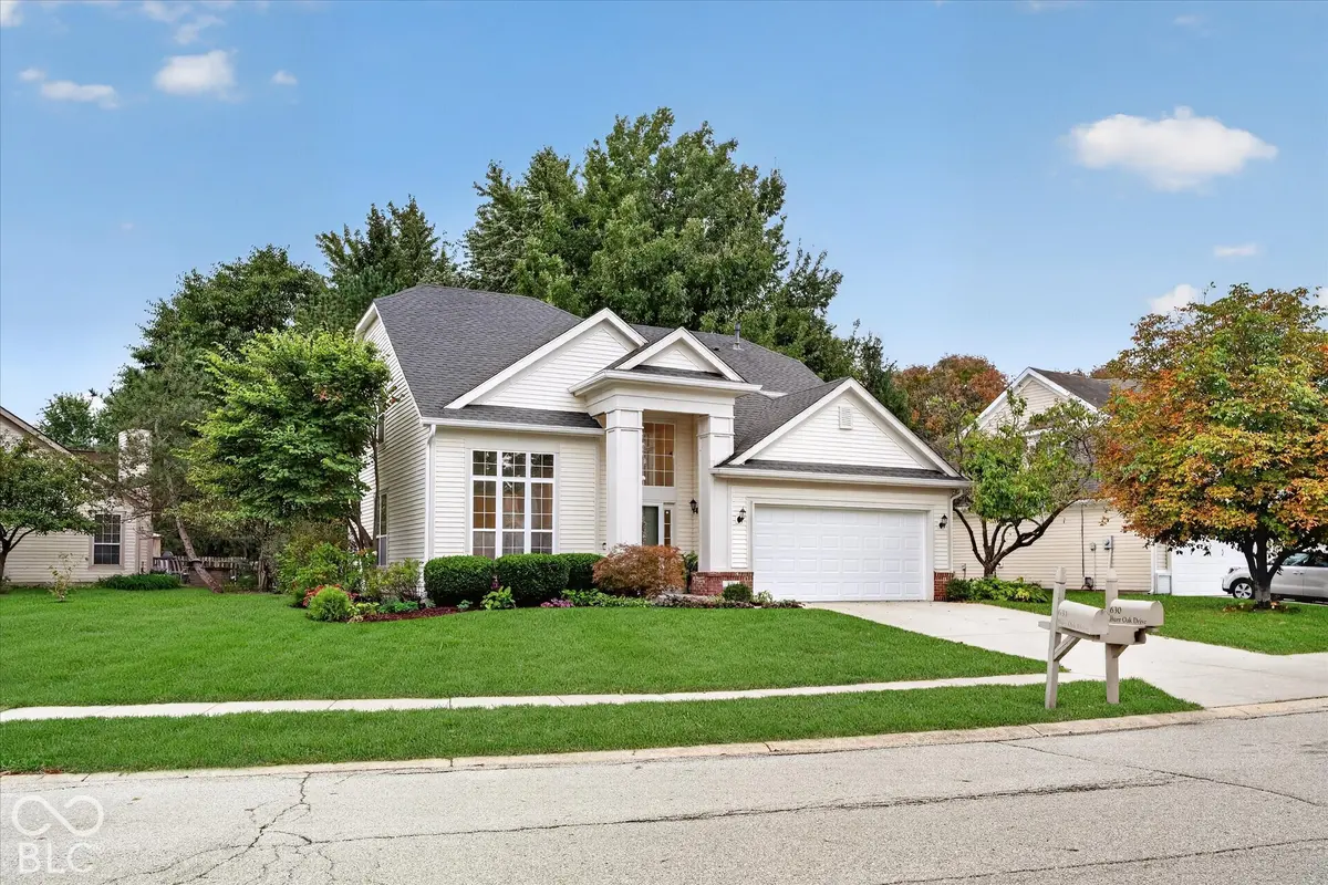 631 Burr Oak DR, Carmel, IN 46032