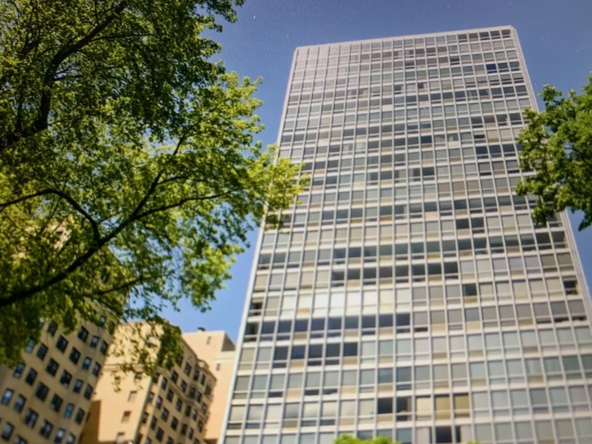 2400 N Lakeview AVE #1109, Chicago, IL 60614