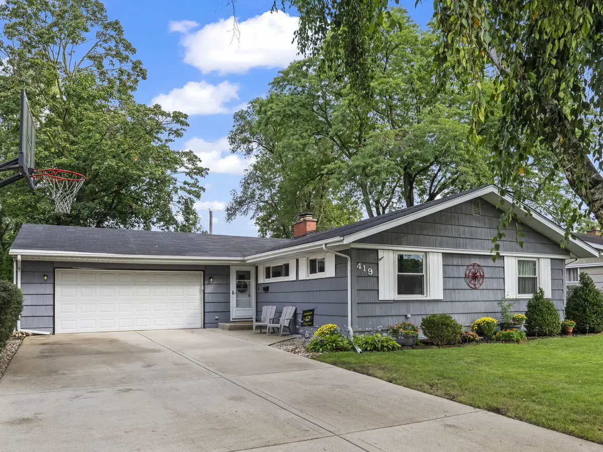 419 S PHELPS AVE, Arlington Heights, IL 60004