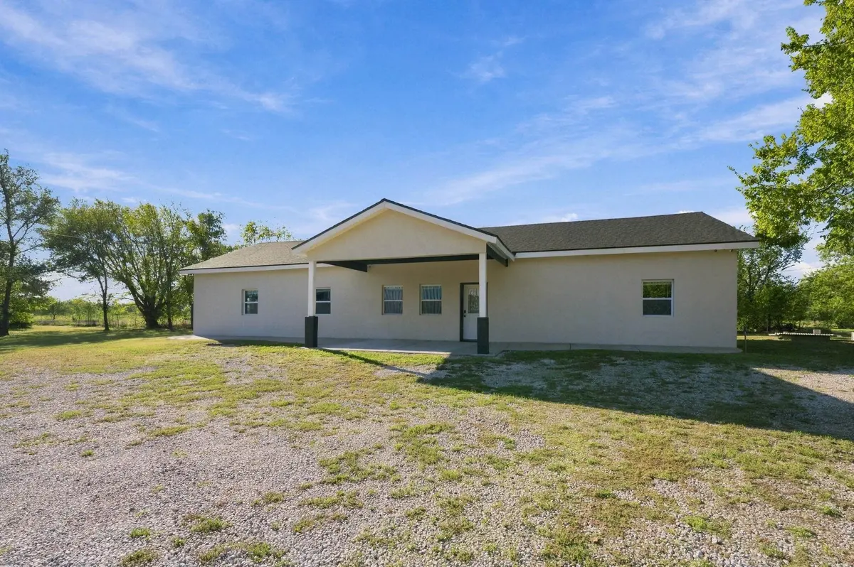9650 N 103rd St W, Sedgwick, KS 67147