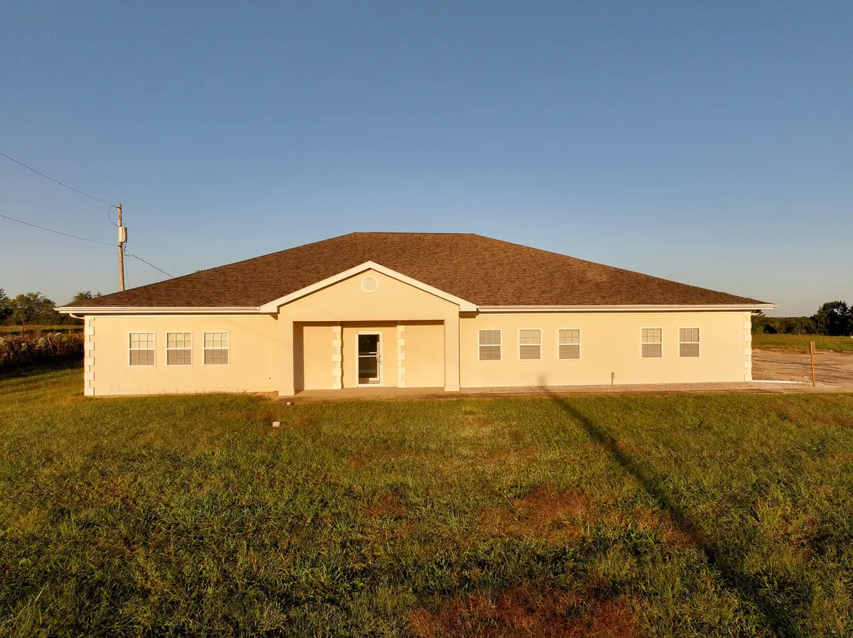 285 SE 467 RD, Osceola, MO 64776