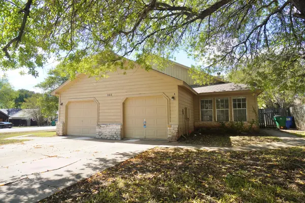305 Regatta CT #B, Lakeway, TX 78734