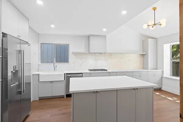 3609 Oak Creek DR, Austin, TX 78727