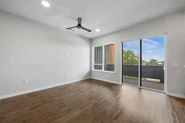 4510 Terry O LN #unit 327, Austin, TX 78745