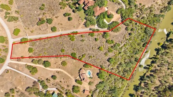 3212 Fall Creek Estates DR, Spicewood, TX 78669