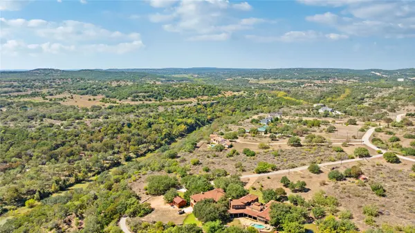 3212 Fall Creek Estates DR, Spicewood, TX 78669