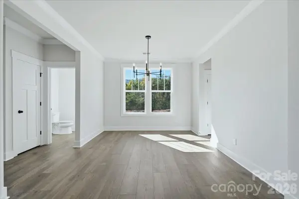 234 Smokey Holler DR, Asheville, NC 28803