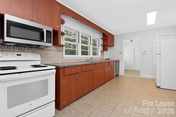 6038 Preston LN, Charlotte, NC 28270