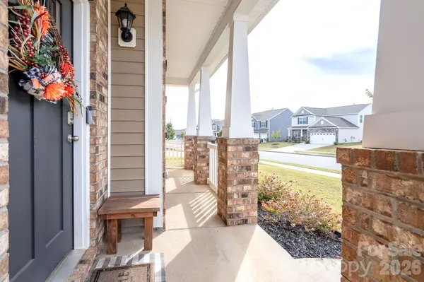121 Giant Oak AVE, Statesville, NC 28677
