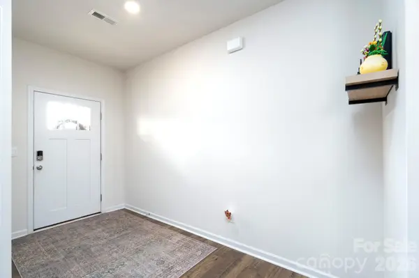 121 Giant Oak AVE, Statesville, NC 28677