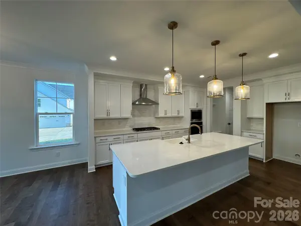 8704 Sherrills Ford RD, Sherrills Ford, NC 28673