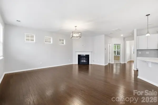 8123 Cornhill AVE, Charlotte, NC 28277