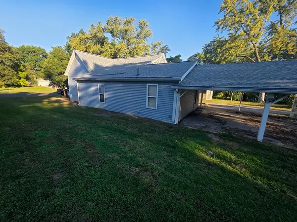 406 S 3RD ST, Odessa, MO 64076