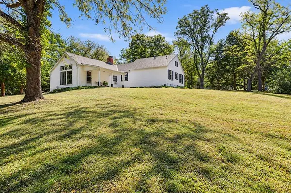 11905 Little Blue Road RD, Kansas City, MO 64133