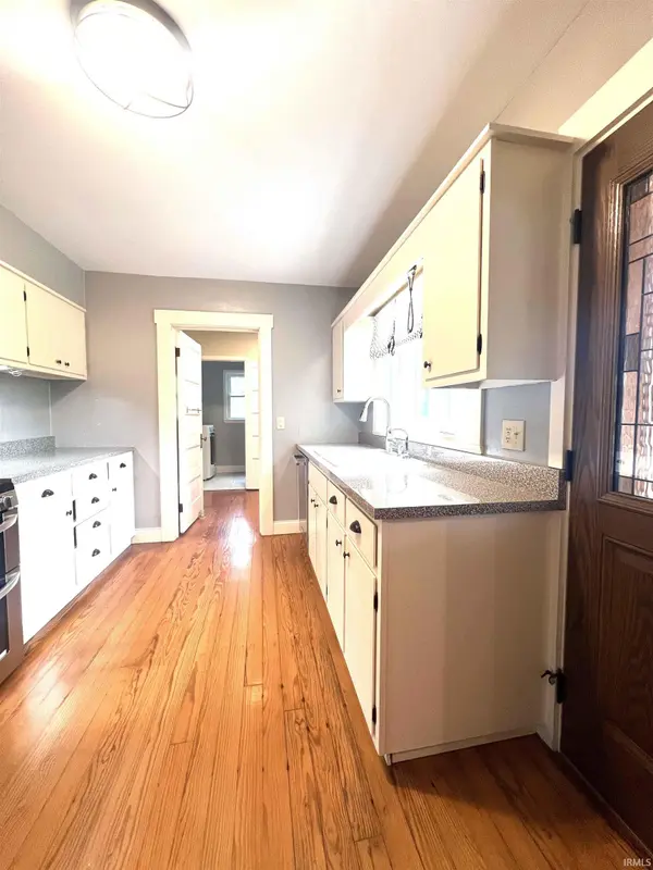 3710 S Leonard Springs RD, Bloomington, IN 47403