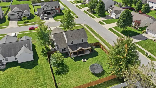 830 Stockwillow CT, Huntertown, IN 46748-9239