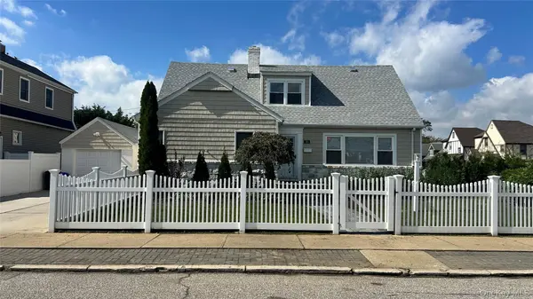 165 Franklin BLVD #main, Long Beach, NY 11561