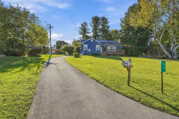 11 Overlook DR, Warwick, NY 10990
