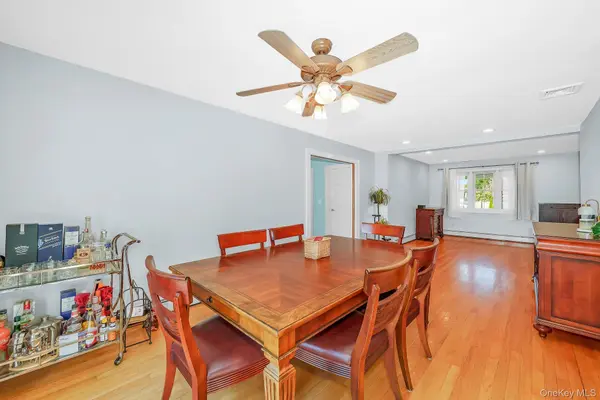 209 Claxton AVE, Bellmore, NY 11710