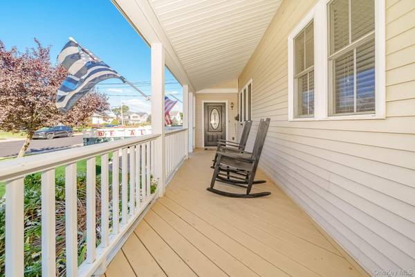 209 Claxton AVE, Bellmore, NY 11710