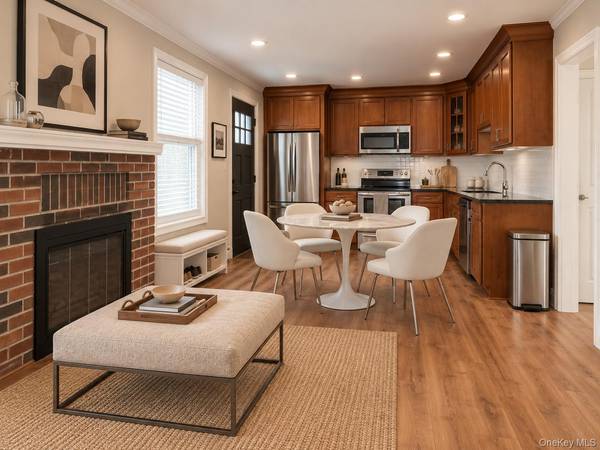 57 Spring RD #1, Huntington, NY 11743