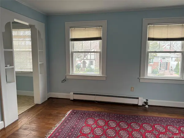 3821 218 St #2 floor, Bayside, NY 11361
