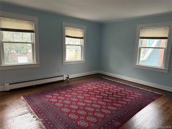 3821 218 St #2 floor, Bayside, NY 11361