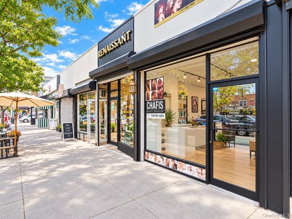 40-09 Queens BLVD, Sunnyside, NY 11104